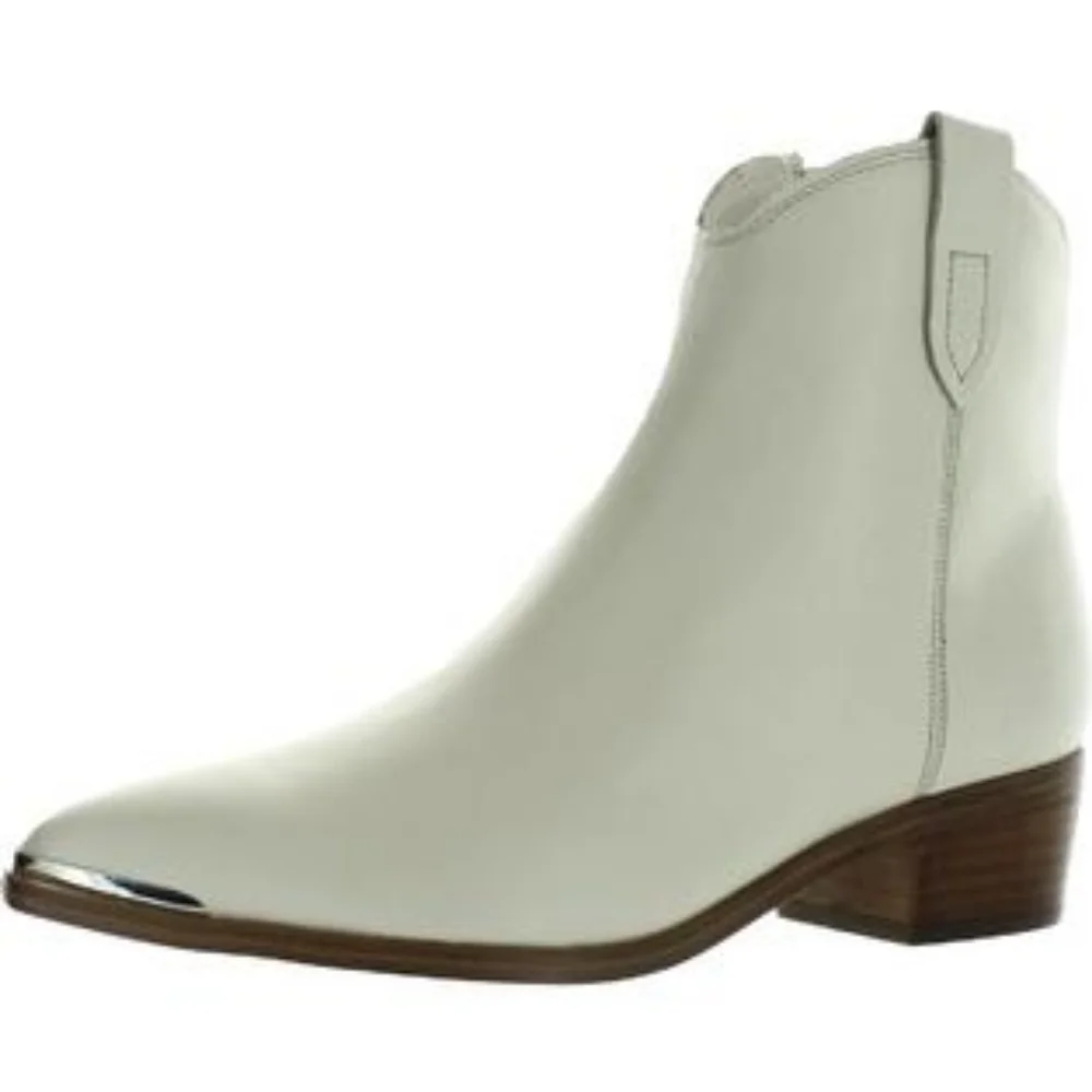 Marc Fisher toe leather preowned